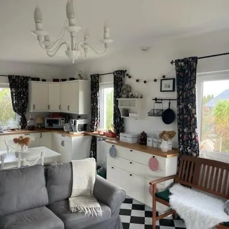 Na Wsi - Sauna I Jacuzzi Dabrowka (Wolomin)